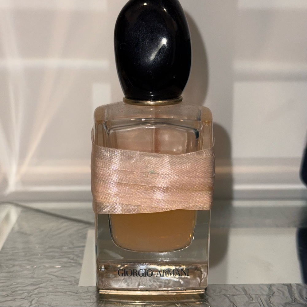 Giorgio Armani Fragrance Si